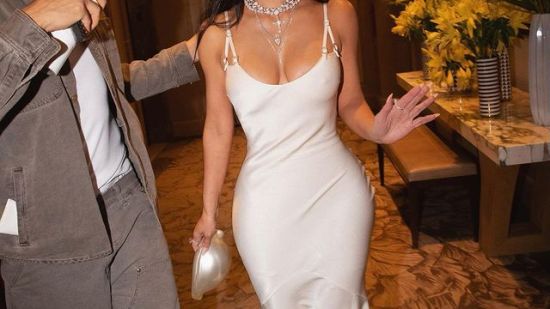 vestido kim kardashian pull bear