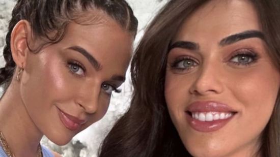 Laura Escanes y Violeta Mangriñán