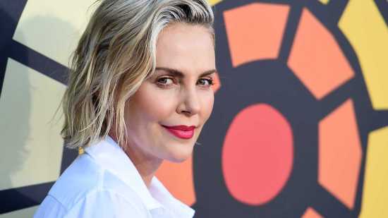 mechas disimular canas mujeres 50 años