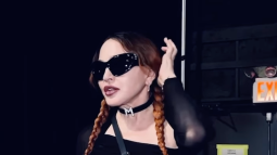 madonna bershka