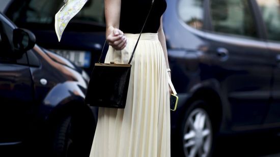 falda midi street style