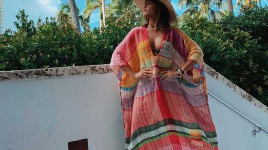 vestidos caftan zara looks playeros