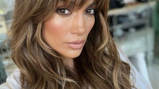 Jennifer Lopez con flequillo