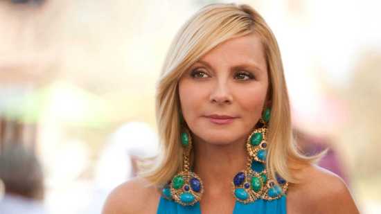 kim cattrall flequillo antiendad samantha jones