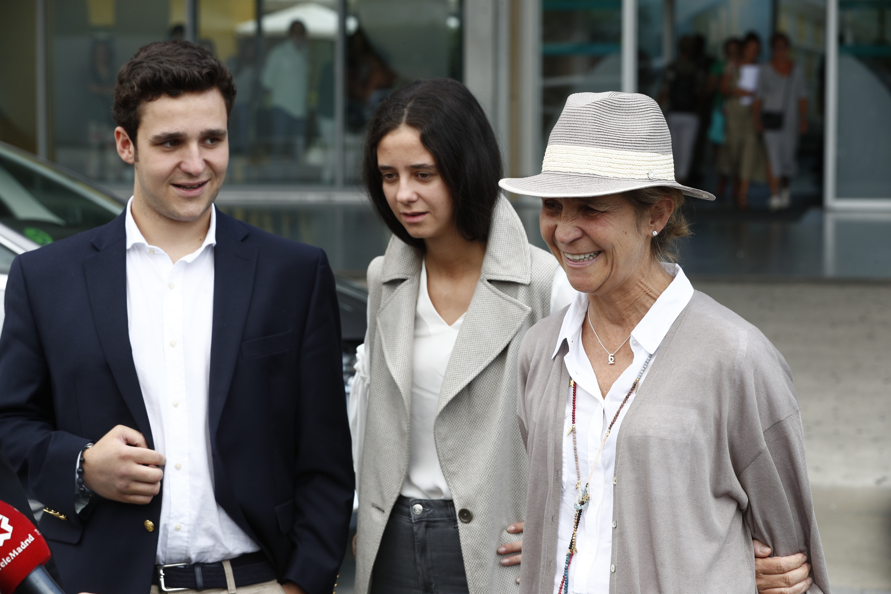 Froilán, Victoria Federica de Marichalar y la infanta Elena