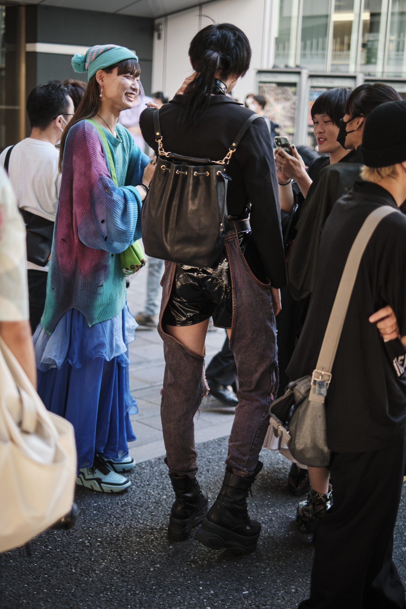 mochila street style