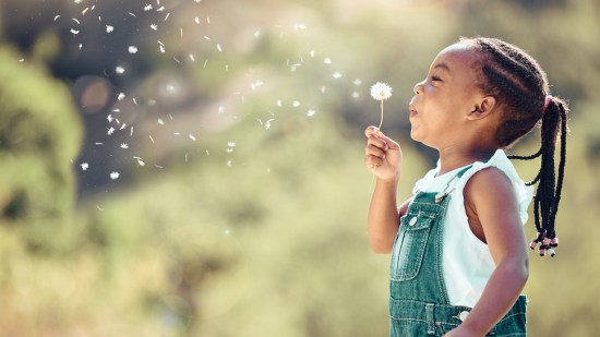 niña feliz