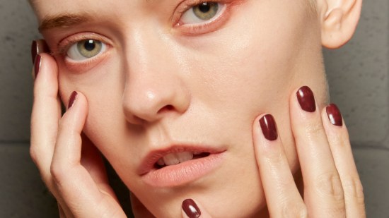 PORTADA MANICURA