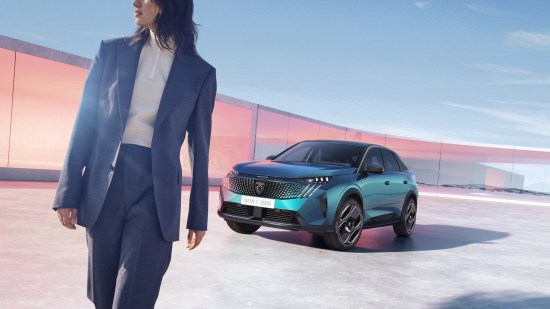 PEUGEOT_E_3008_2309PJ_127_FR