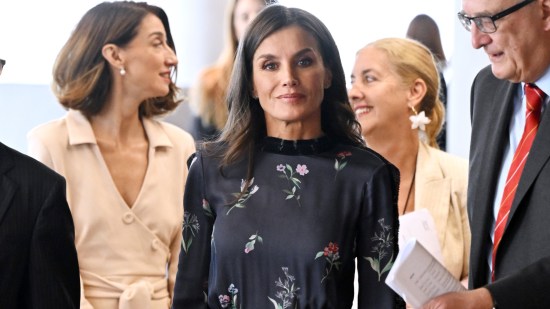 PORTADA LETIZIA