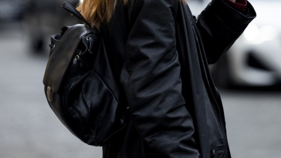 viajar mochila decathlon