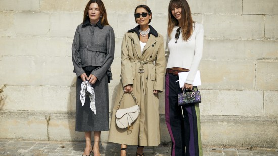 Paris str S24 0328 street style vestidos