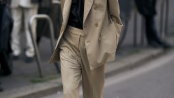 Launchmetrics Spotlight traje street style