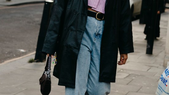 London str F23 0606 vaqueros street style