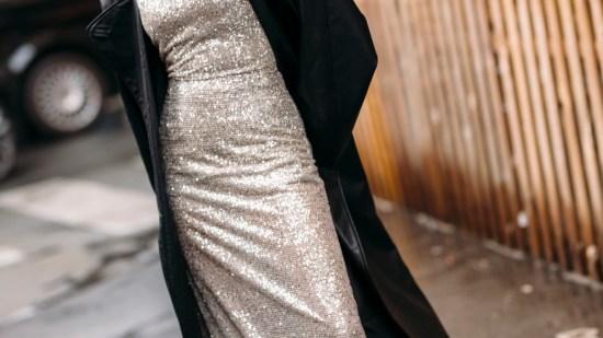 Paris str S22 703 vestido de fiesta street style