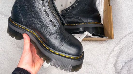 dr martens lengueta (1)