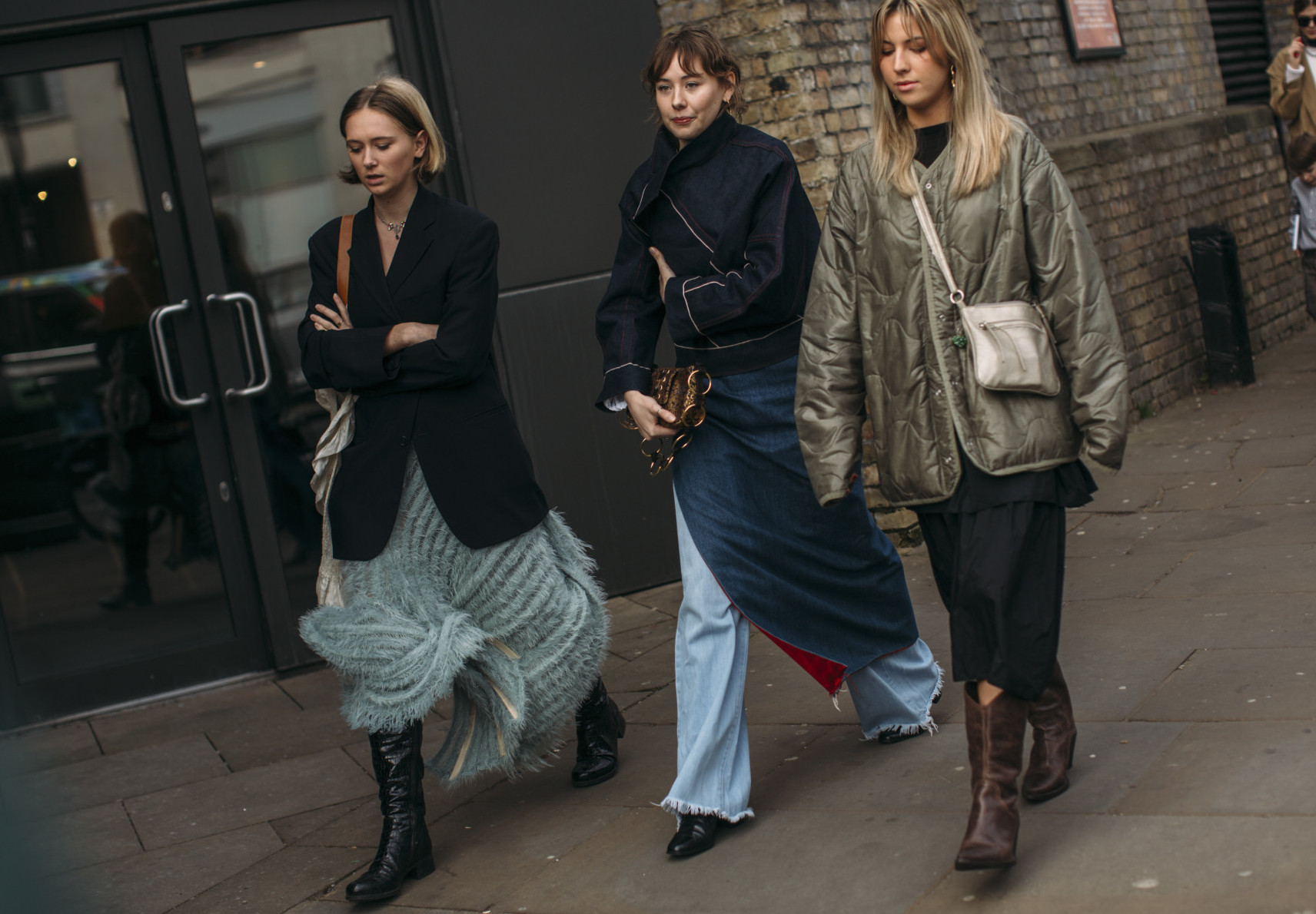 London str F23 0761