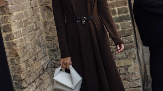 vestido de punto street style