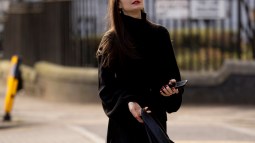 London str F23 0679