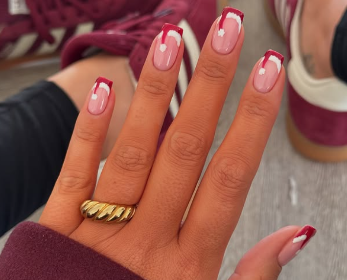Manicura francesa Papá Noel - Imagen: beautyspace_charlotte
