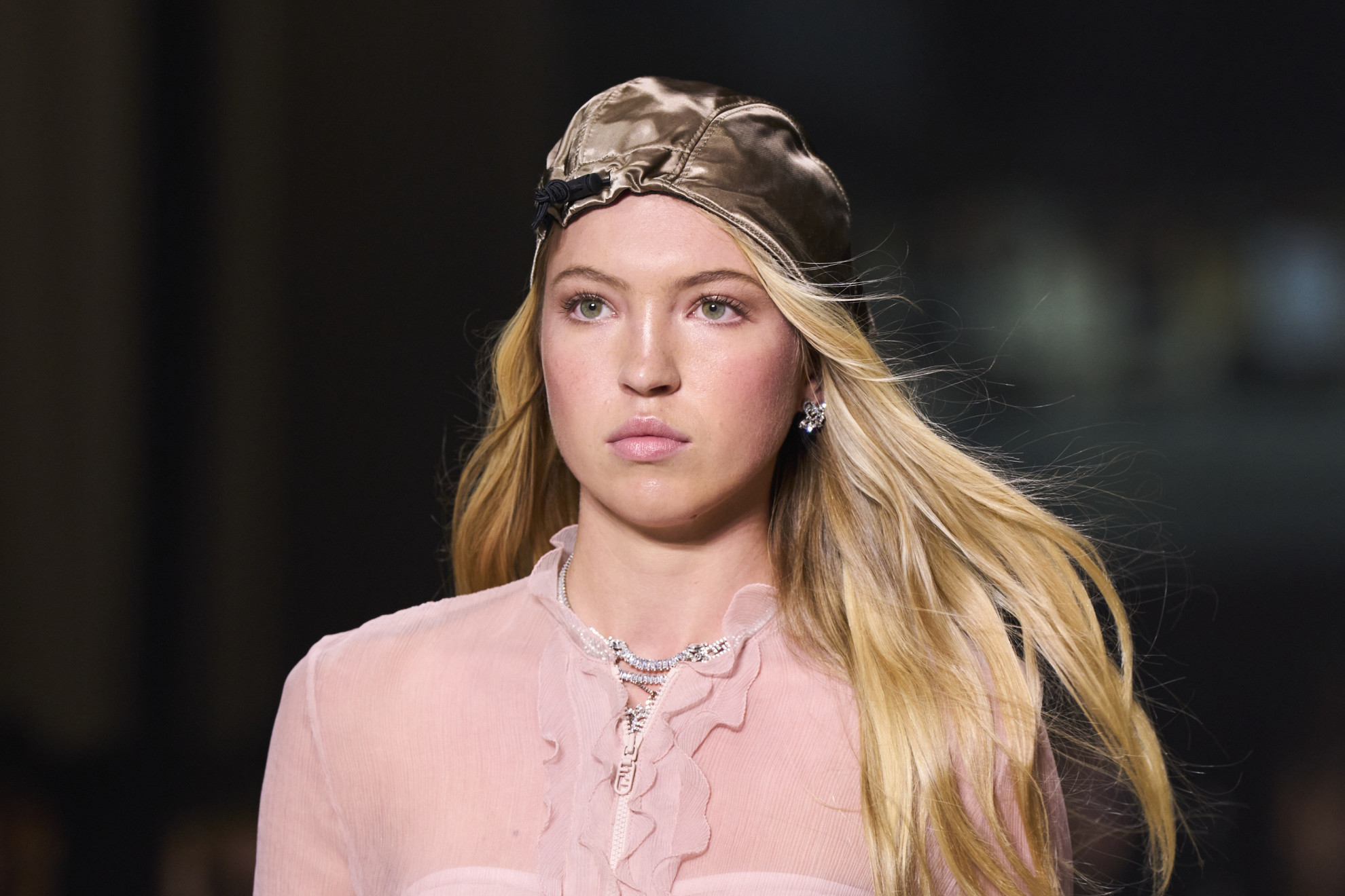 Fendi Resort clp S23 001 belleza