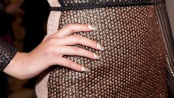 Carvallo HC emn F14 016 manicura dorada