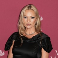 El vestido de fiesta más icónico de Kate Moss está en Massimo Dutti