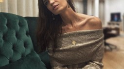Sara Carbonero con vestido de punto de Slowlove