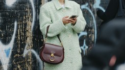 portada bolsos piel pedro del hierro rebajados