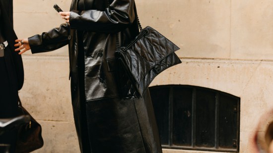 London str S23 0804 bolsos street style