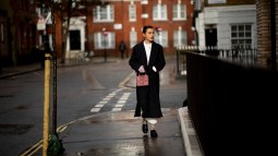 London str F22 0402 abrigos street style