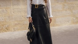 portada blusa romantica sfera
