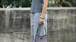Paris str S24 0305 street style