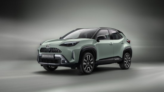 2023-yaris-cross-ext-0011