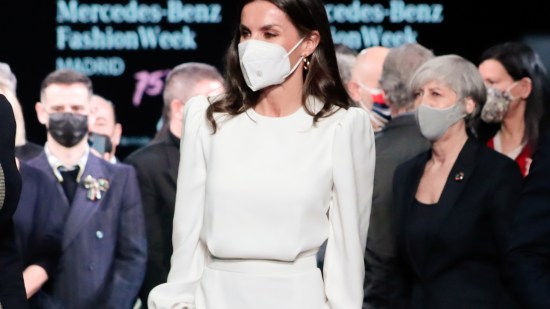 PORTADA LETIZIA
