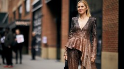 New York str F24 0511 street style