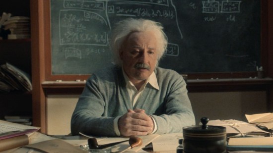 Einstein y la bomba documental