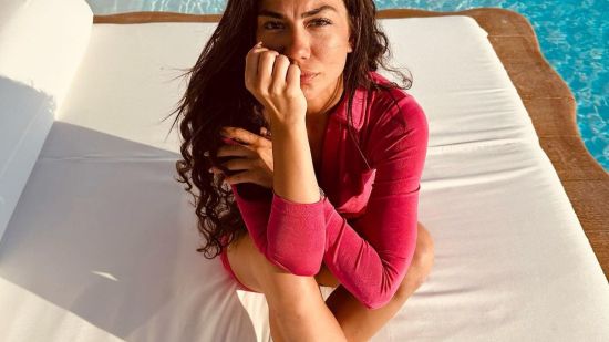 Demet Özdemir.