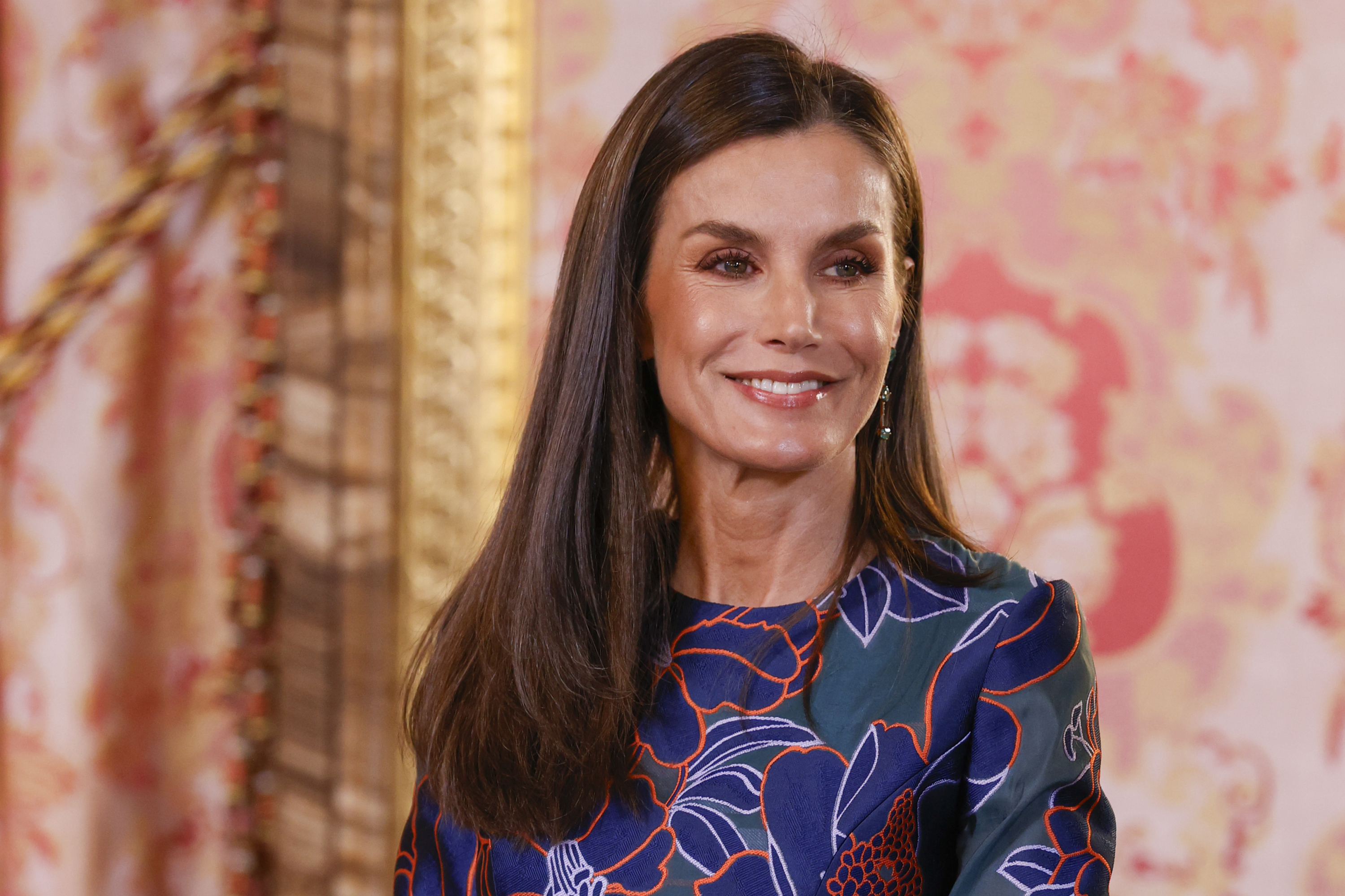 PORTADA LETIZIA