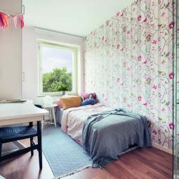 El papel pintado es una de las técnicas señaladas por Larrumbe para aportar un aire renovado a las diferentes estancias de la casa.