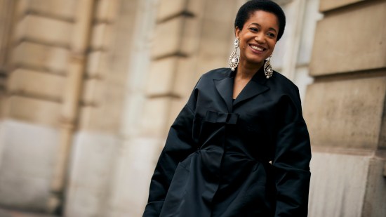 Paris str F24 1920 street style
