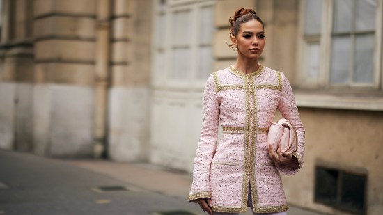 Paris str F24 1920 street style