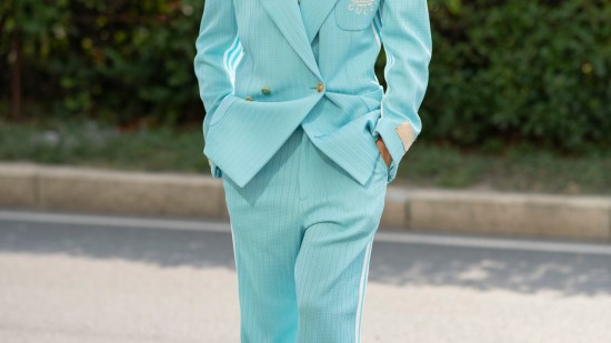 Milano str S23 1124 traje street style