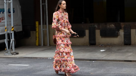 New York str S24 1726 street style
