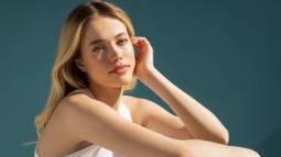La crema hidratante de farmacia con color y efecto antiedad que aman las mujeres de más de 50