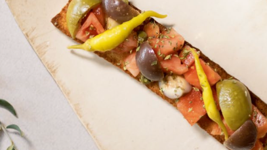 En tosta 'matahambre' con piparra