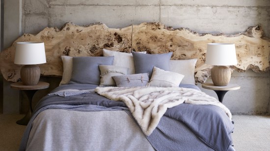 Un 'mix' perfecto de materiales para crear un refugio cálido y muy personal.