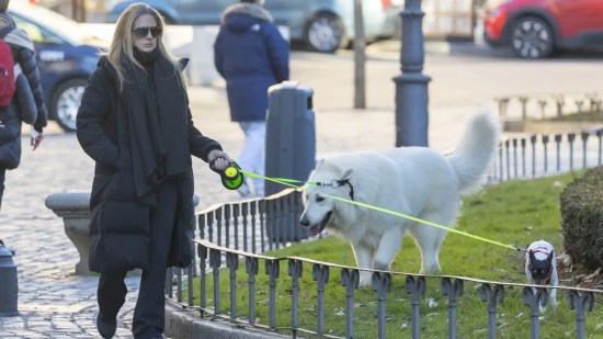 Genoveva y su perrito 2
