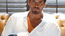 Can Yaman.