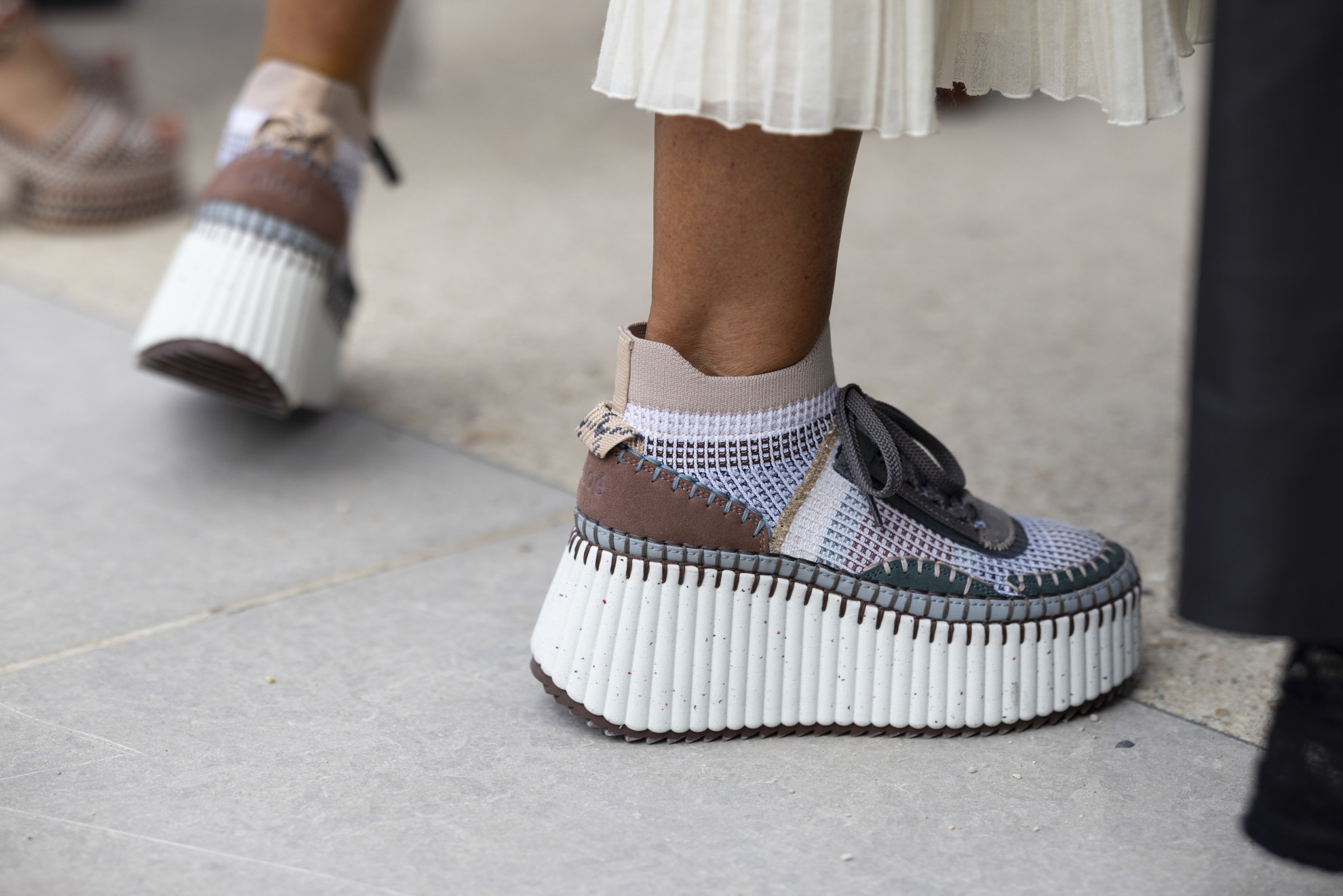 Paris str S24 1669 zapatillas cómodas tendencia en 2024